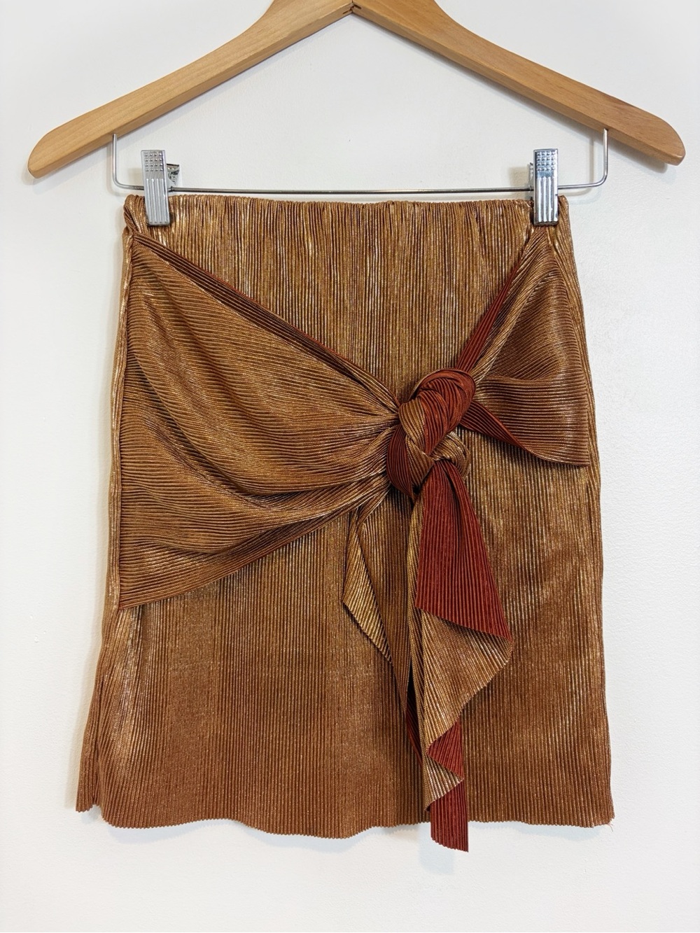 Saints Secrets Metallic Gold Waist Tie Skirt See Description